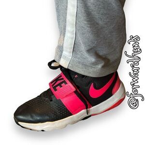 Nike Team Hustle D8 Black & Pink High Top Sneakers 7Y Women’s 8.5 - READ